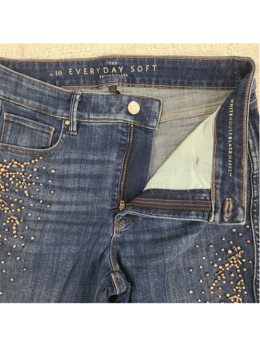 WHBM Jeans Womens Sz 10 Blue The Everyday Soft Skinny Flare High Rise Rhinestone - Picture 3 of 10